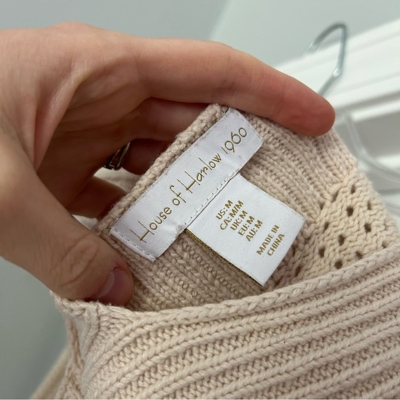 House Of Harlow 1960 Two-Piece Crocheted Skirt Set M - Picture 5 of 5